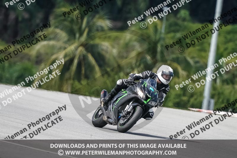 Sepang;event digital images;motorbikes;no limits;peter wileman photography;trackday;trackday digital images